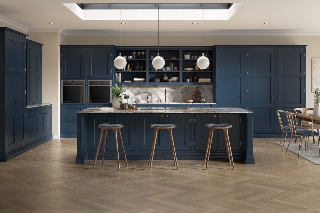Caledonia Kitchens traditional in-frame Leven Painted, Mey Blue