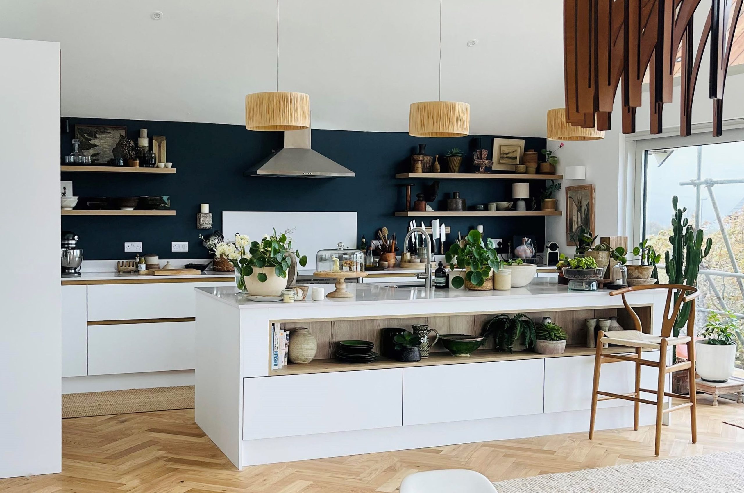 Skandi white handleless kitchen Cornwall