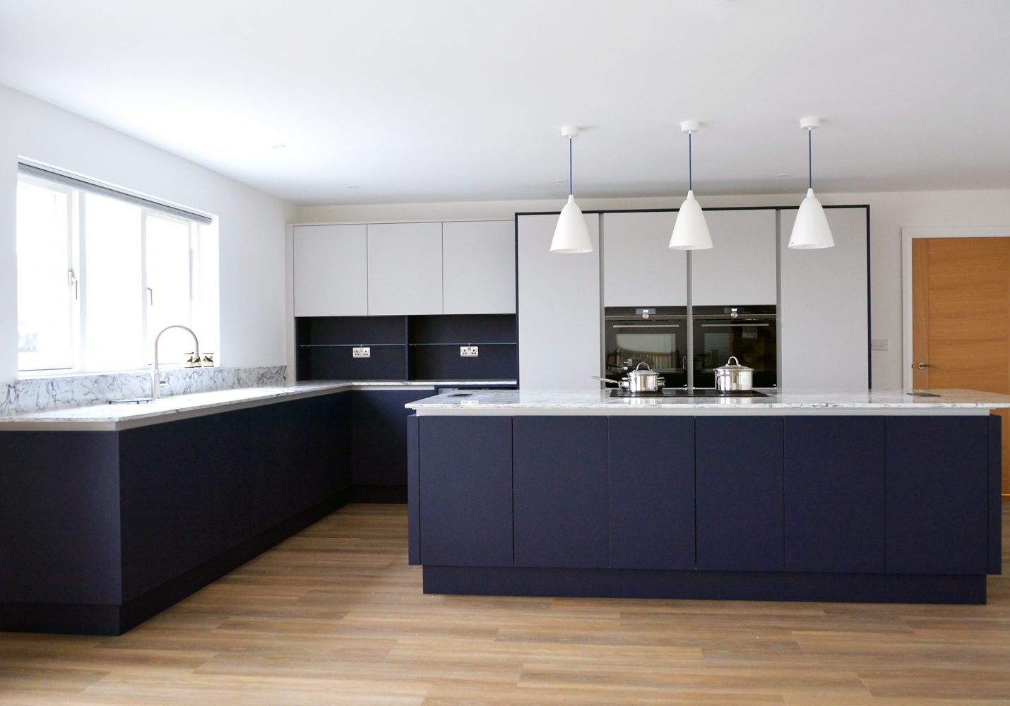 Now Kitchens Masterclass Sutton silk inkwell & light grey HLine handleless, Helston, Penzance